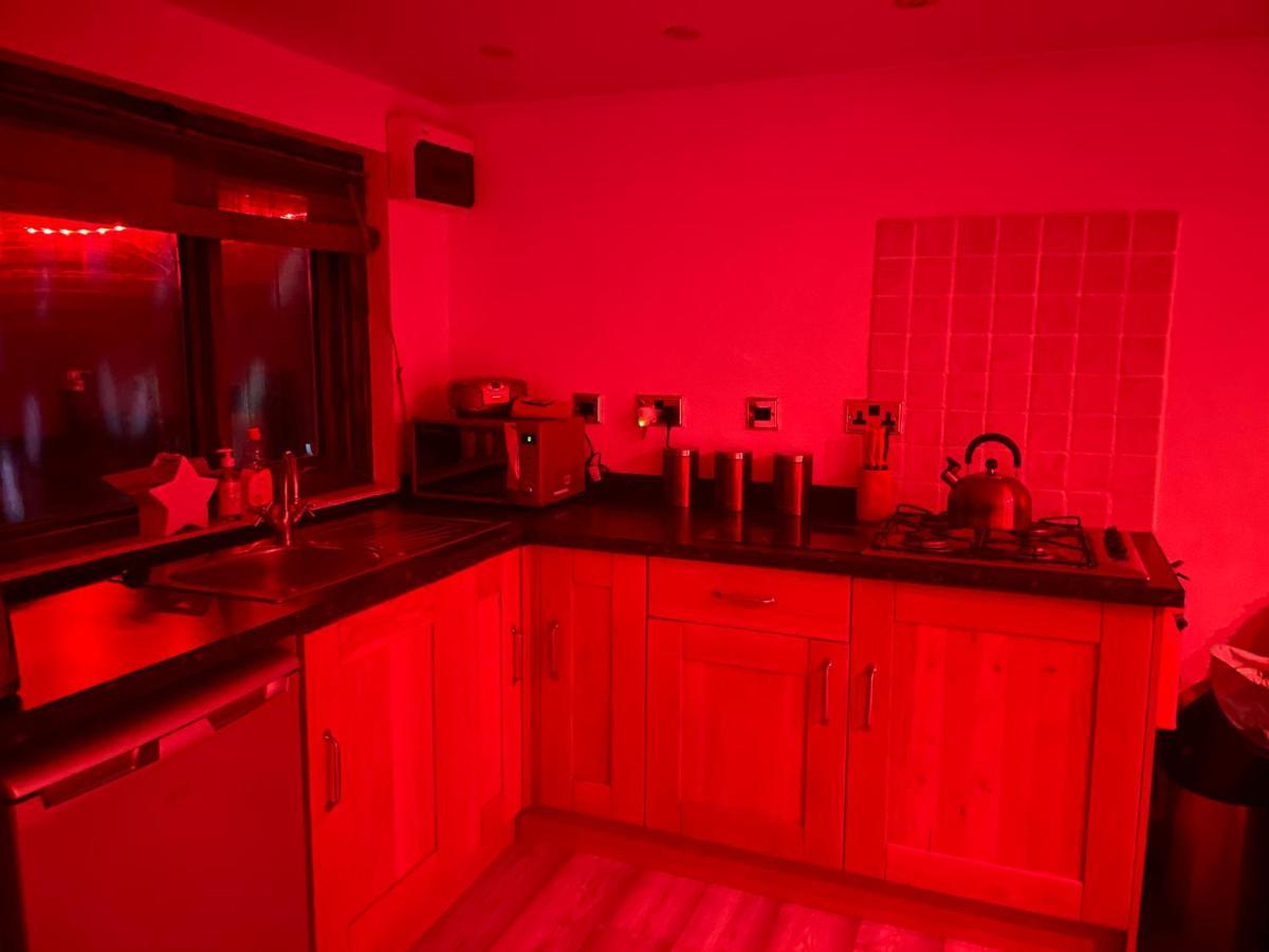 Bankhead Accommodation With Hot Tub In Aberdeenshire Gamrie Екстериор снимка