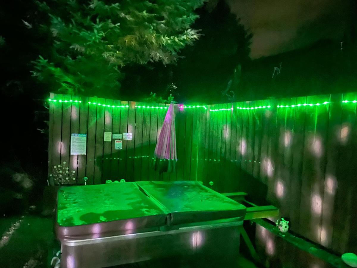 Bankhead Accommodation With Hot Tub In Aberdeenshire Gamrie Екстериор снимка